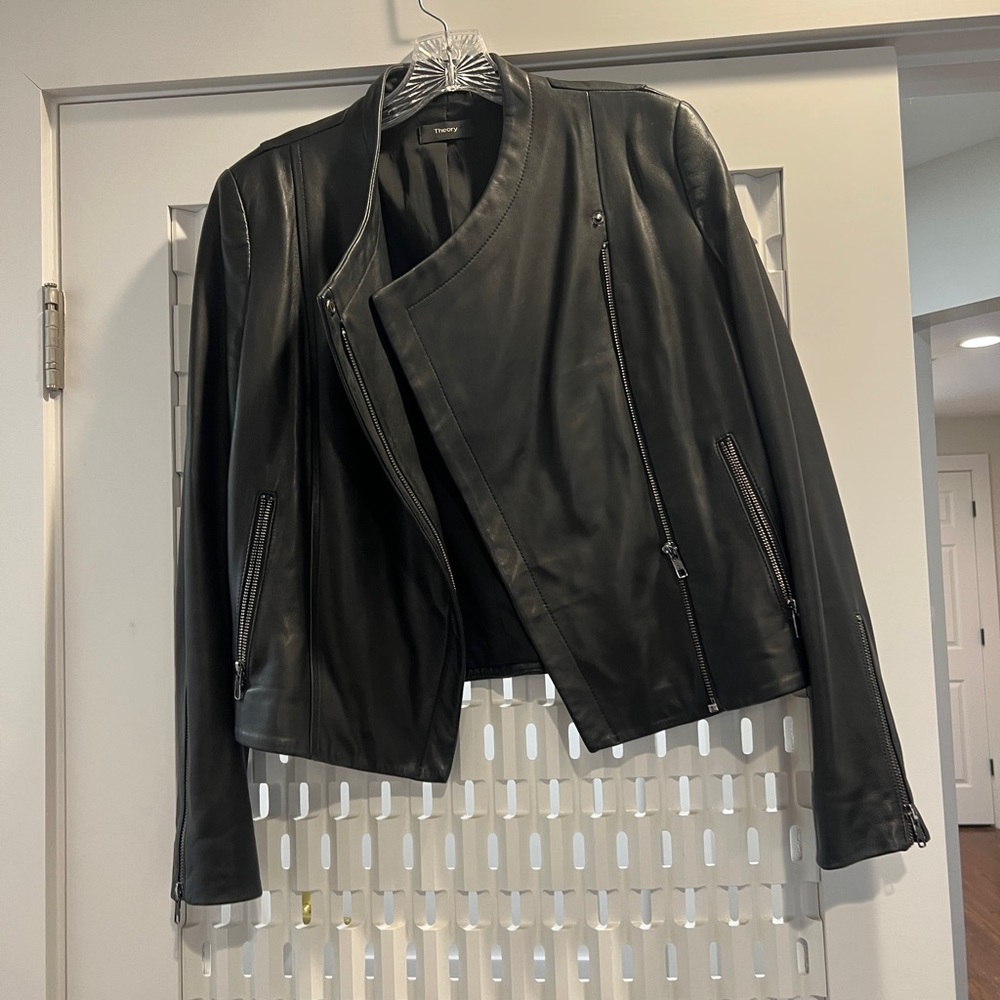 Theory light leather spring jacket. - image 7